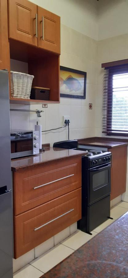 Happy House @ 16 Apartment St Lucia Luaran gambar